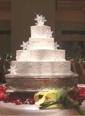 Premium Photo | Cake stands with decor and rhinestones on the shelf